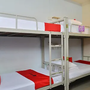  Hostel Reddoorz @ Kallang Mrt Singapur